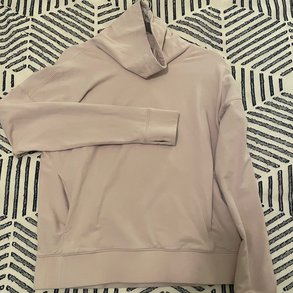 lululemon pullover size 8